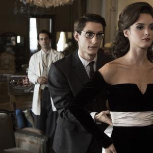 Still of Pierre Niney and Charlotte Le Bon in Yves Saint Laurent 2014