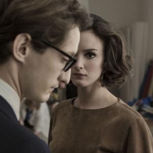 Still of Pierre Niney and Charlotte Le Bon in Yves Saint Laurent 2014