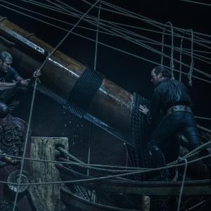 Still of Toby Stephens and Tom Hopper in Black Sails 2014