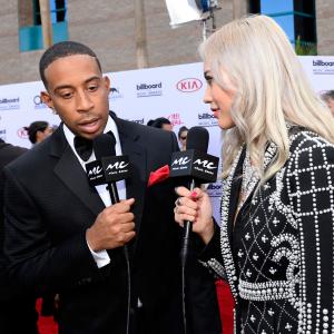 Amy Pham interviews Ludacris at the Billboard Music Awards May 2015