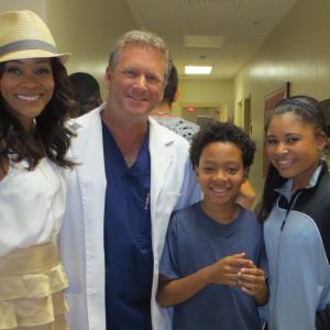 Tony Senzamici as Dr. Williams with Robin Givens,Taylor Ruffin, and Tyler Humphrey on the set of Angel's Wings