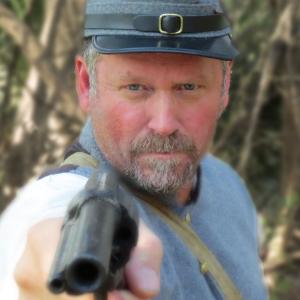 Tony Senzamici as an ex - confederate soldier Sam on the set of Injun.