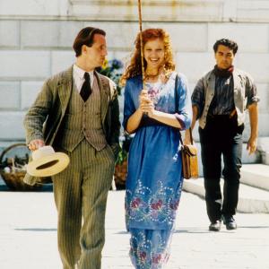 Still of Alison Elliott and Linus Roache in The Wings of the Dove 1997