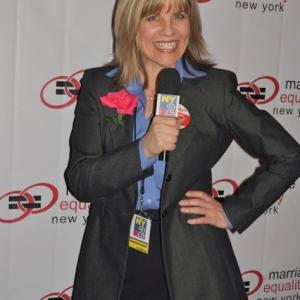 Lori Hammel (aka NY2 reporter Margo Rose Ferderer) at event for NY Marriage Equality.