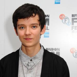 Asa Butterfield at event of XY 2014