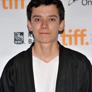 Asa Butterfield at event of X+Y (2014)