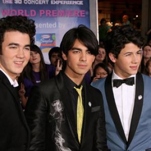 The Jonas Brothers Kevin Jonas Joe Jonas and Nick Jonas at event of Jonas Brothers koncertas trimateje erdveje 2009