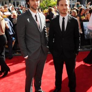 Aidan Turner and Dean OGorman at the New Zealand world premiere of The Hobbit An Unexpected Journey