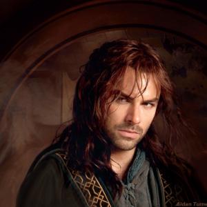 Frame of Aidan Turner from The Hobbit An Unexpected Journey scroll 2