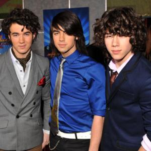 The Jonas Brothers Kevin Jonas Joe Jonas and Nick Jonas at event of Hannah Montana amp Miley Cyrus Best of Both Worlds Concert 2008
