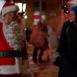 Still of Adam Pally and Casey Wilson in Happy Endings 2011