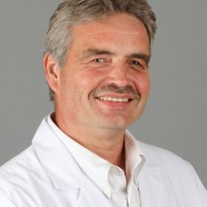 Dr Martin Kast