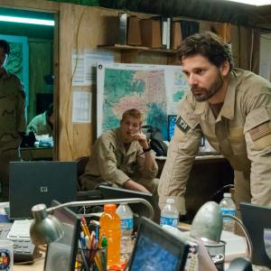 Still of Eric Bana, Alexander Ludwig, and Rich Ting in Lone Survivor (2013)