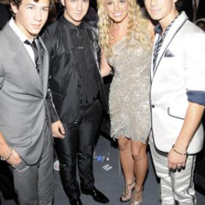 Britney Spears Kevin Jonas Joe Jonas and Nick Jonas