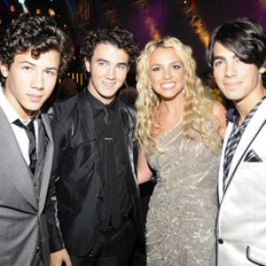 Britney Spears, Kevin Jonas, Joe Jonas and Nick Jonas
