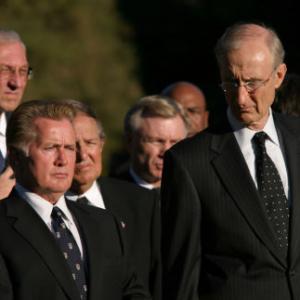 Still of James Cromwell and Martin Sheen in The West Wing 1999