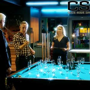Still of Ted Danson Wallace Langham and Elisabeth Harnois in CSI kriminalistai 2000