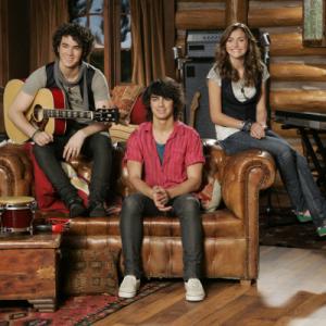Still of Alyson Stoner, Kevin Jonas and Joe Jonas in Camp Rock (2008)