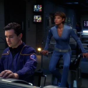 Still of Evan English Ensign Tanner with Jolene Blalock TPol on the bridge of the Enterprise on Star Trek Enterprise