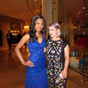 Vaja  Kelly Osbourne on their way to the Golden Globes After Parties Dress Sue Wong  Purse Madeline Beth  Makeup Cover FX