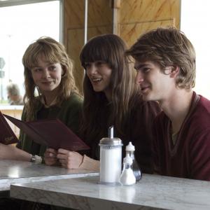 Still of Keira Knightley, Carey Mulligan and Andrew Garfield in Never Let Me Go (2010)