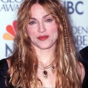 Madonna at event of The 55th Annual Golden Globe Awards 1998