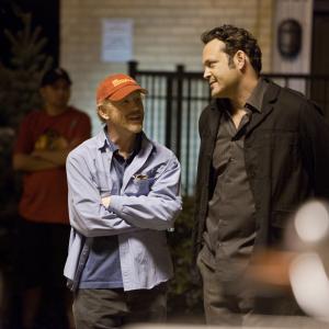 Still of Ron Howard and Vince Vaughn in Dilema (2011)
