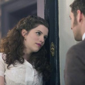 Still of Jessica De Gouw and Oliver JacksonCohen in Dracula 2013