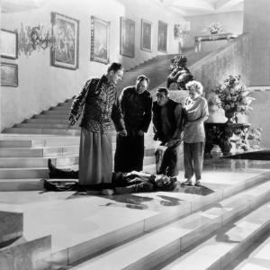 Still of Ronald Colman, John Howard, Isabel Jewell and Thomas Mitchell in Lost Horizon (1937)
