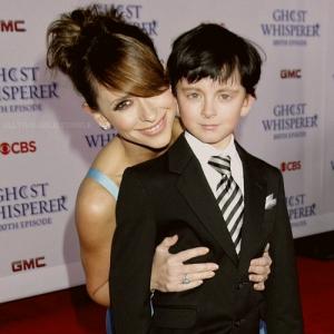 Connor Gibbs and Jennifer Love Hewitt attend the Ghost Whisperer 100th episode party