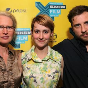Alison Bagnall Kentucker Audley and Joslyn Jensen at event of Funny Bunny 2015