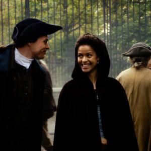 Still of Gugu MbathaRaw and Sam Reid in Belle 2013