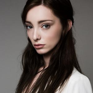 Emma Dumont