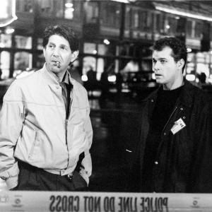 Still of Ray Liotta and Peter Coyote in Unforgettable 1996