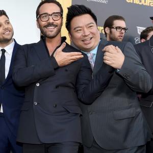 Jeremy Piven and Rex Lee at event of Entourage (2015)