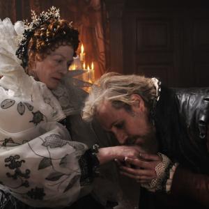 Still of Vanessa Redgrave and Rhys Ifans in Anonimas (2011)