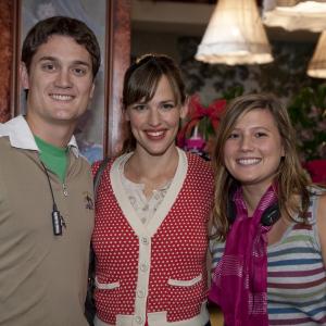 Jen Garner and the Wilsons on the set of 