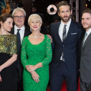 Helen Mirren, Ryan Reynolds, Daniel Brühl, Simon Curtis and Antje Traue at event of Woman in Gold (2015)