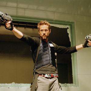 Still of Ryan Reynolds in Blade Trinity 2004
