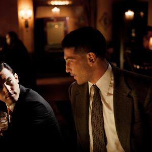 Still of Milo Ventimiglia and Jon Bernthal in Mob City (2013)