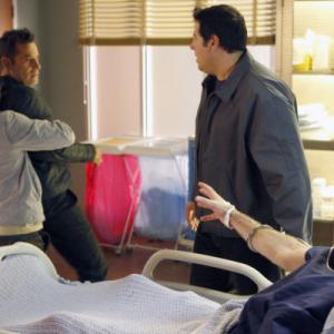 Still of Greg Grunberg Adrian Pasdar and Milo Ventimiglia in Herojai 2006