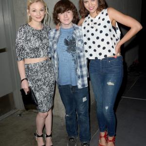 Lauren Cohan, Emily Kinney and Chandler Riggs at event of Vaiksciojantys negyveliai (2010)