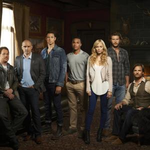 Still of Greg Bryk Joel Keller Peter Myers Paulino Nunes Laura Vandervoort Greyston Holt Michael Xavier and Steve Lund in Bitten 2014