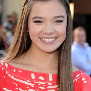 Hailee Steinfeld at event of Glee The 3D Concert Movie 2011