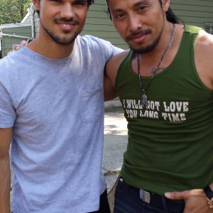 on set of Tracers with Taylor Lautner