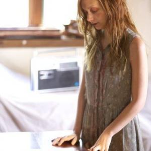 Rebekah as Hanna in House Hunting