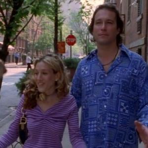 Still of Sarah Jessica Parker and John Corbett in Sex and the City 1998
