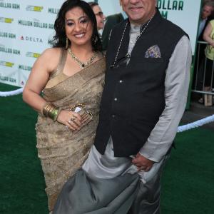 Apara Mehta and Darshan Jariwala at event of Million Dollar Arm (2014)