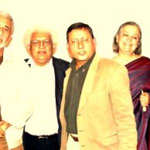 Om Puri, Naseeruddin Shah, Lord Desai, Pervaiz Alam, Mrs. Kamlesh Sharma, Monika Kapil Mohta, Jagmohan Mundhra