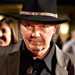 Neil Young at event of Neil Young Heart of Gold 2006